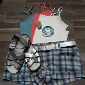 MOA COLLECTION LOW RISE SHORTS